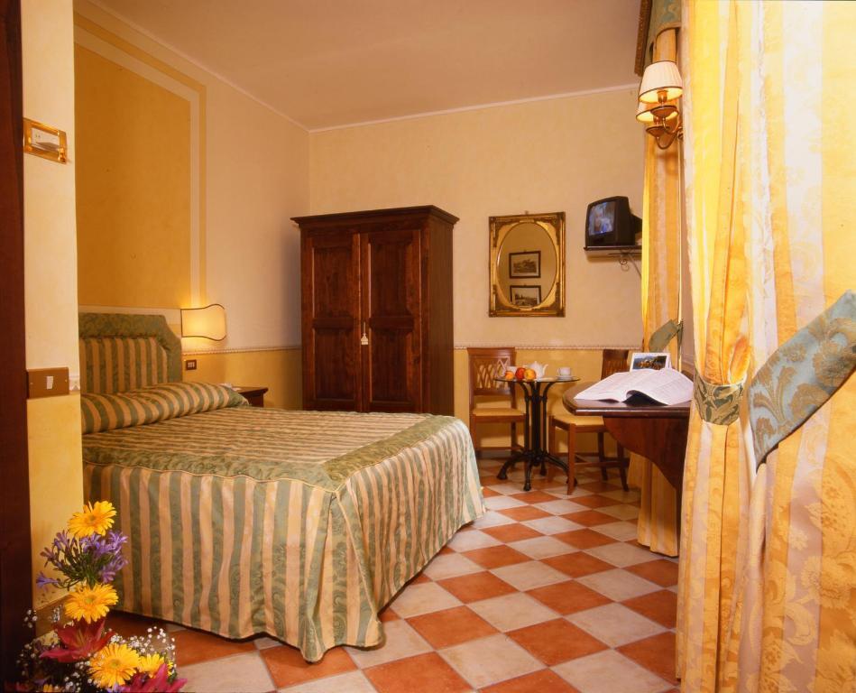 La Contrada Dei Monti Hotel Orta San Giulio Exterior foto